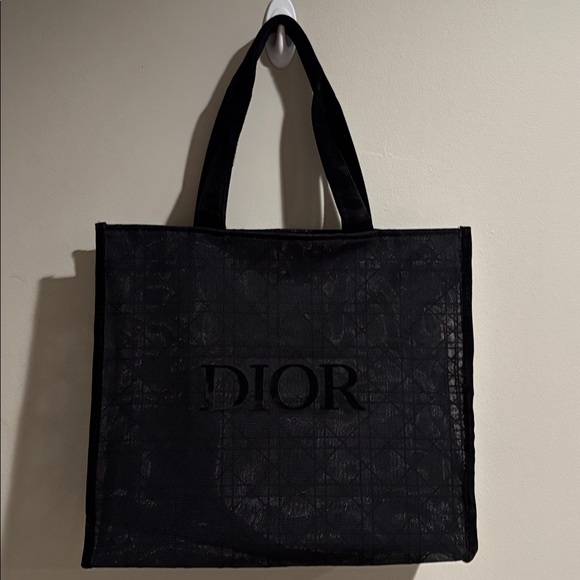 12hr pre Black Friday SALE🔥Christian Dior Beauty Black Velvet Mesh 2025 Tote NIP - Picture 4 of 6